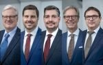 K&B forecasts 4% revenue growth in ’21 Well equipped for the future: the Koenig & Bauer management team with Dr. Andreas Pleßke as the new board spokesman Photo K&B
