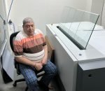 Nikhil Offset buys Kodak Achieve 800 Thermal Platesetter Naresh Kumar Sirpaul, director of Nikhil Offset with Kodak Achieve 800 Thermal Platesetter