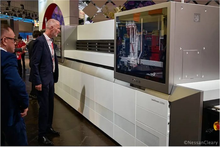Canon’s dual printhead strategy 3 Canon2 Image3 web700