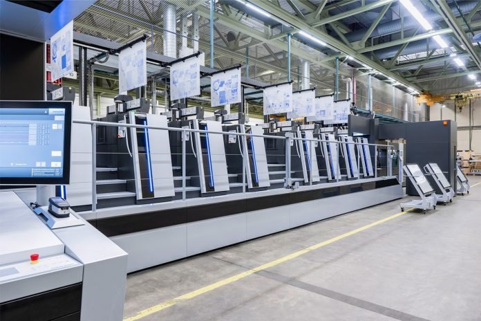 heidelberg The new Speedmaster XL 106 of the Peak Performance Generation is even more powerful with cloud functions and comes with even more AI software
