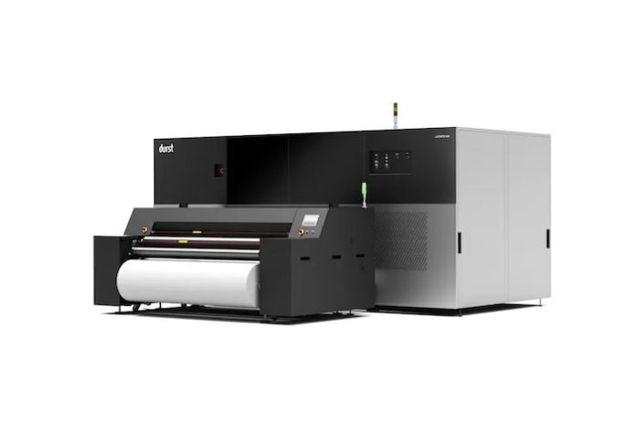 Durst_LF400_PRdst_WQ copyWeb700 The Durst LF400 digital textile printer developed on the Aleph water–based inks platform Photo Durst