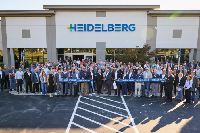 More than 200 customers, industry partners, trade media representatives, and HEIDELBERG employees gathered for the grand opening of HEIDELBERG's Print Media Center Americas – Home of Print in Marietta, Georgia. Photo credit: HEIDELBERG USA.